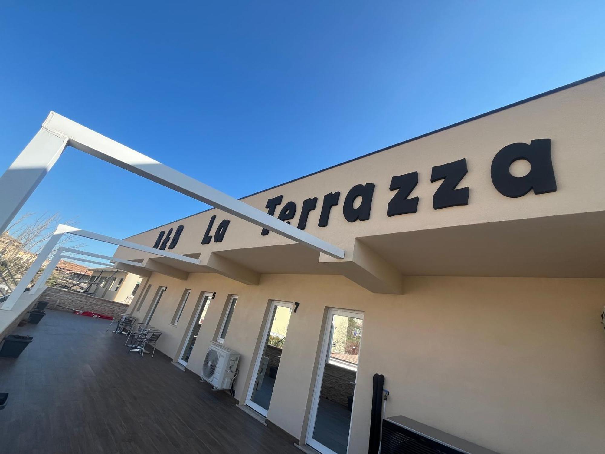 B&B La Terrazza Polifrone Cotronei Exterior photo